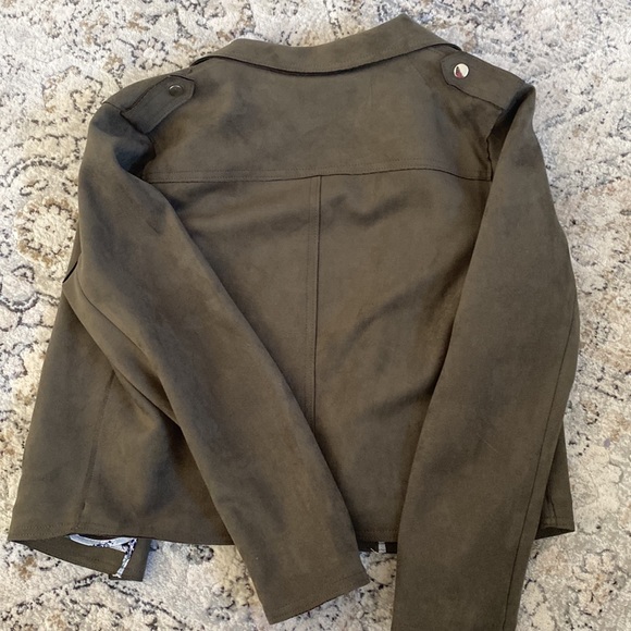 Perfect condition green suede jacket - Picture 2 of 3